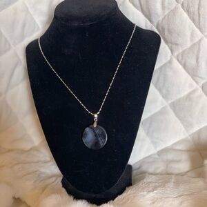Elegant stainless steel Silver and Black agate Pendant Necklace